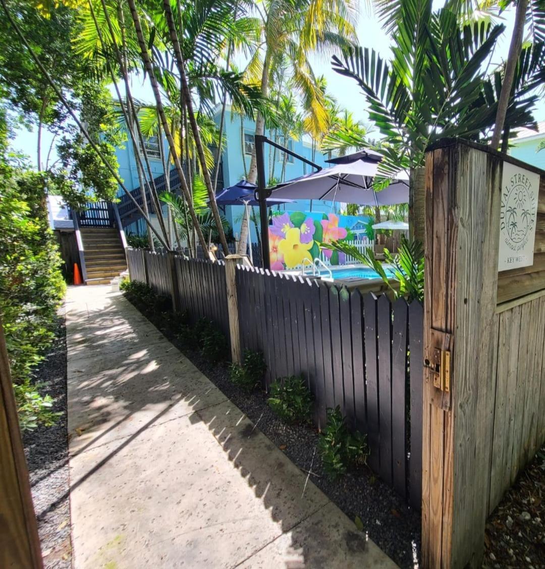 Duval Street Suite W Parking And Pool Key West Exteriör bild