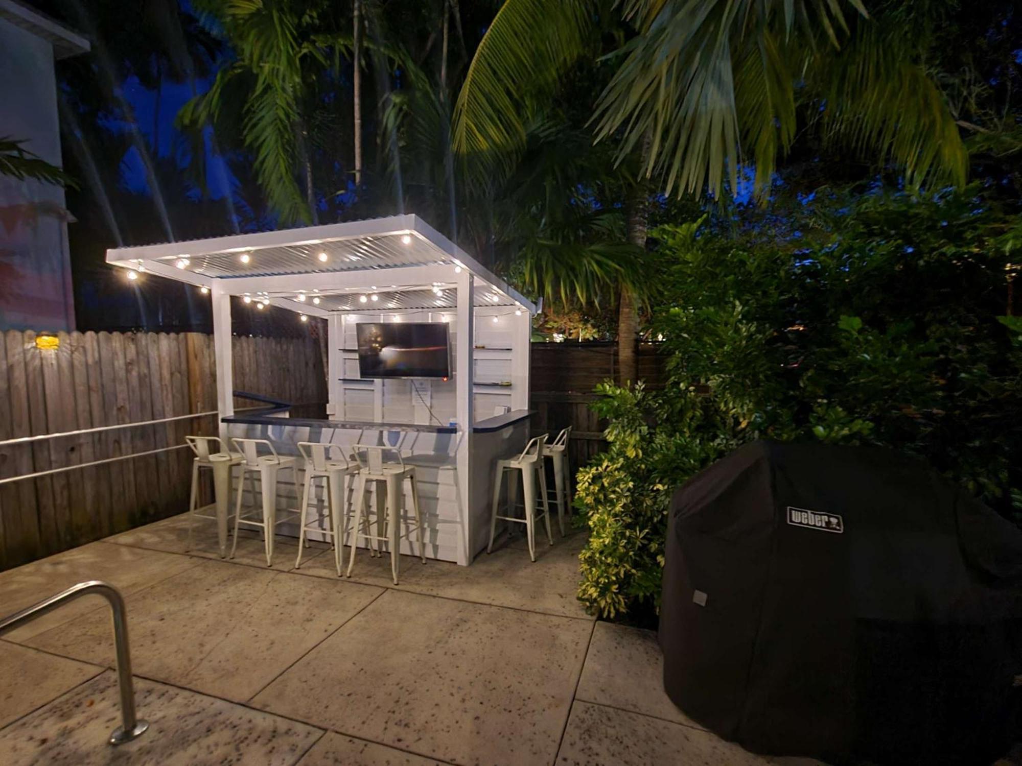 Duval Street Suite W Parking And Pool Key West Exteriör bild